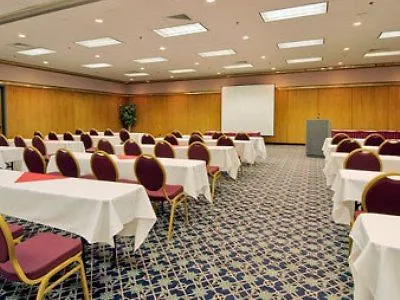 Ramada By Wyndham Portland Airport Hotell