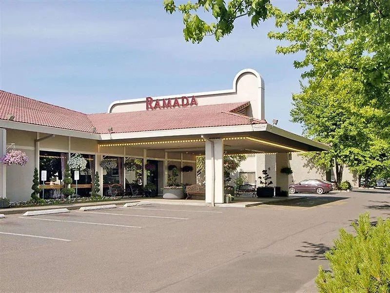 Ramada By Wyndham Portland Airport Hotel